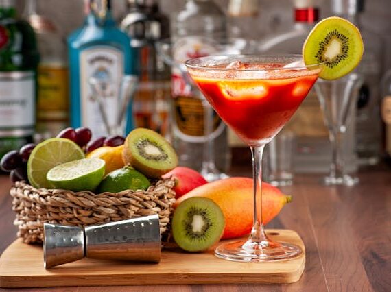 Followed the Recipe, but It Tastes Like Medicine? Why Homemade Cocktails Taste So Bad