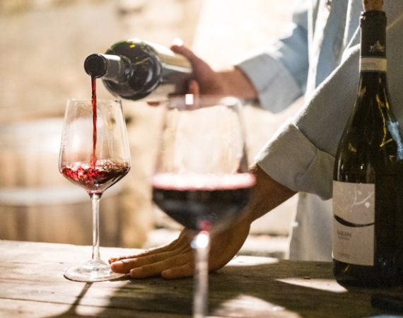 Essential Reading for Wine Investment: Unlocking the Code to Investing in Wine