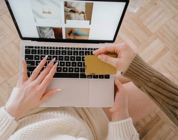 Step-by-Step Guide: HONIK Teaches You How to Run an Online Store from Scratch