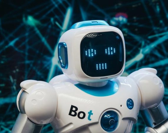 Digital Alchemy: How to Forge Your "One-Person Company" with AI
