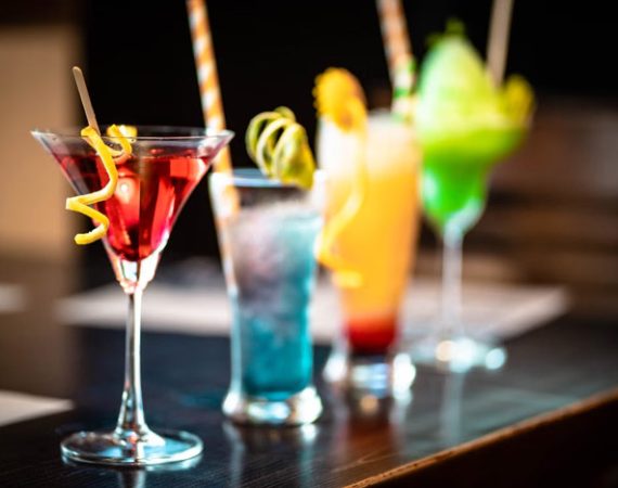 How to Deal with Next-Day Facial Bloating from Drinking? Your 5-Step Ultimate De-puffing Guide to Regaining a Firm V-Shaped Face From the Root